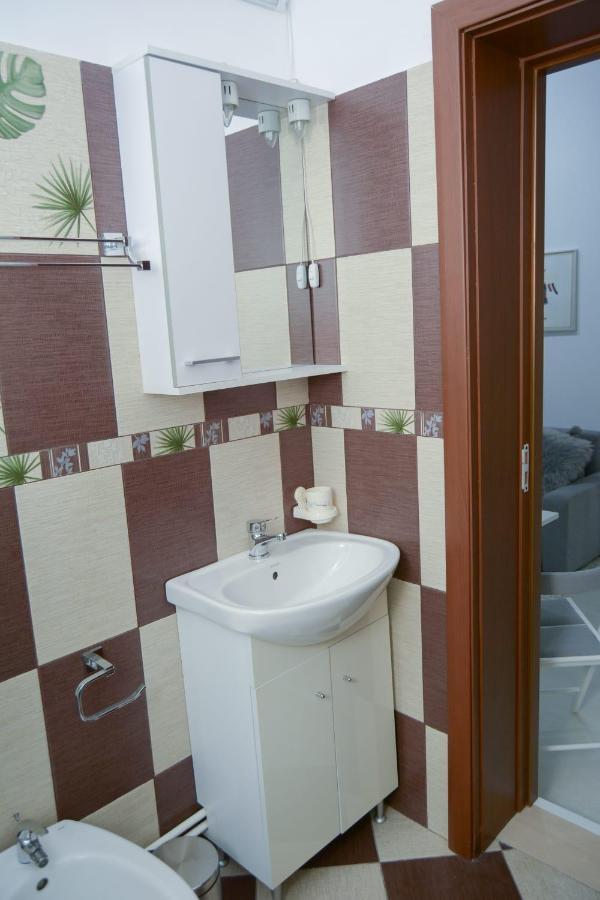 Cozzy Inn City Centre Constanţa Extérieur photo